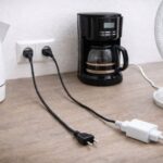 Dlaczego nowe sprzęty mają coraz krótsze kable zasilające